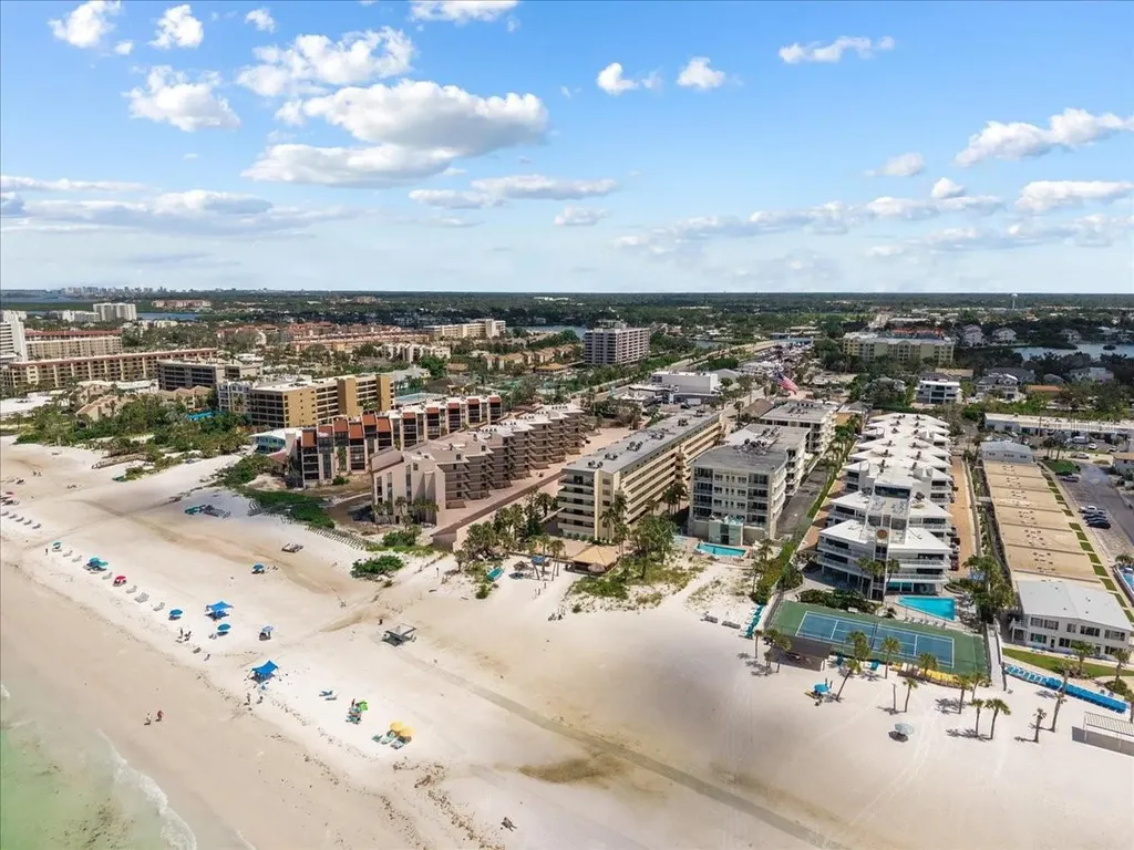 110 Vista Hermosa Circle Sarasota FL 34242