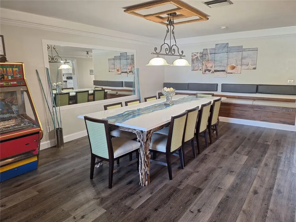 1202 S Keene Road Clearwater FL 33756