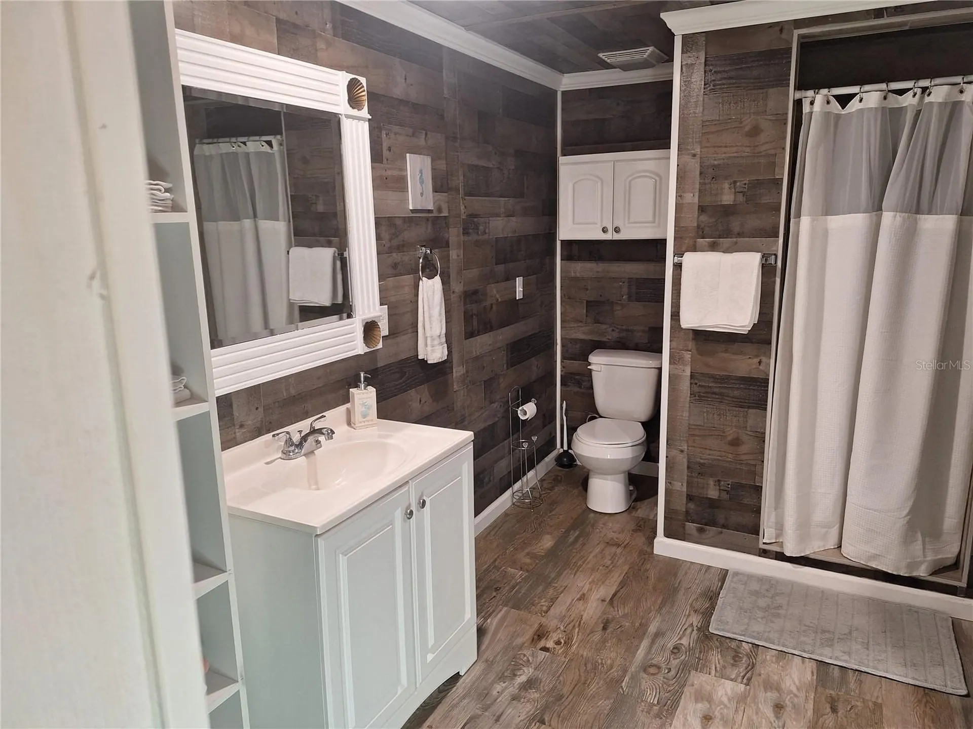 1202 S Keene Road Clearwater FL 33756