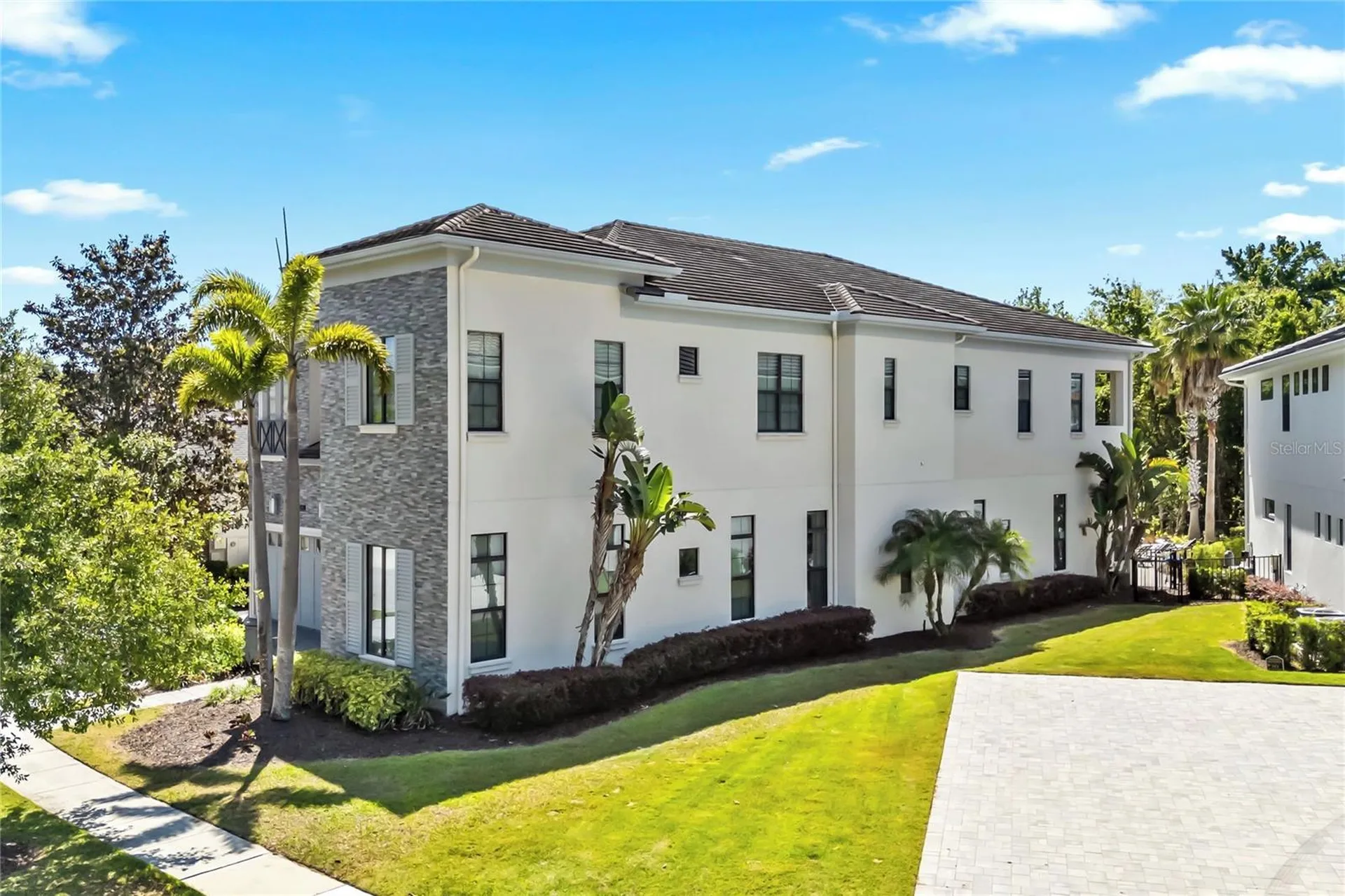 1233 Grand Traverse Parkway Reunion FL 34747