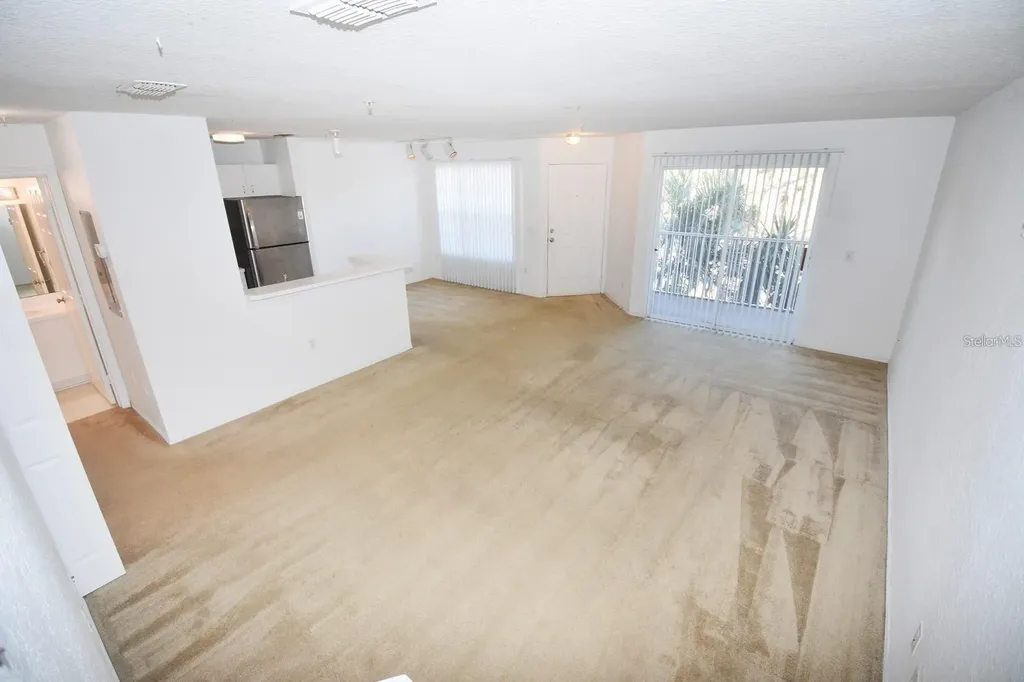 850 S Tamiami Trail Sarasota FL 34236