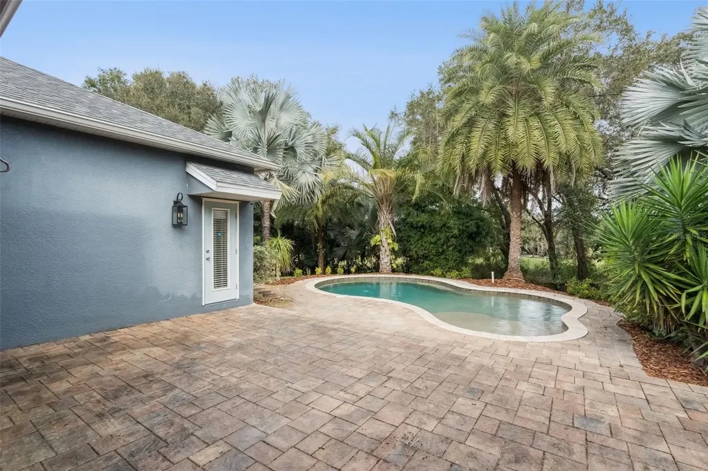 833 Rock Creek Street Apopka FL 32712