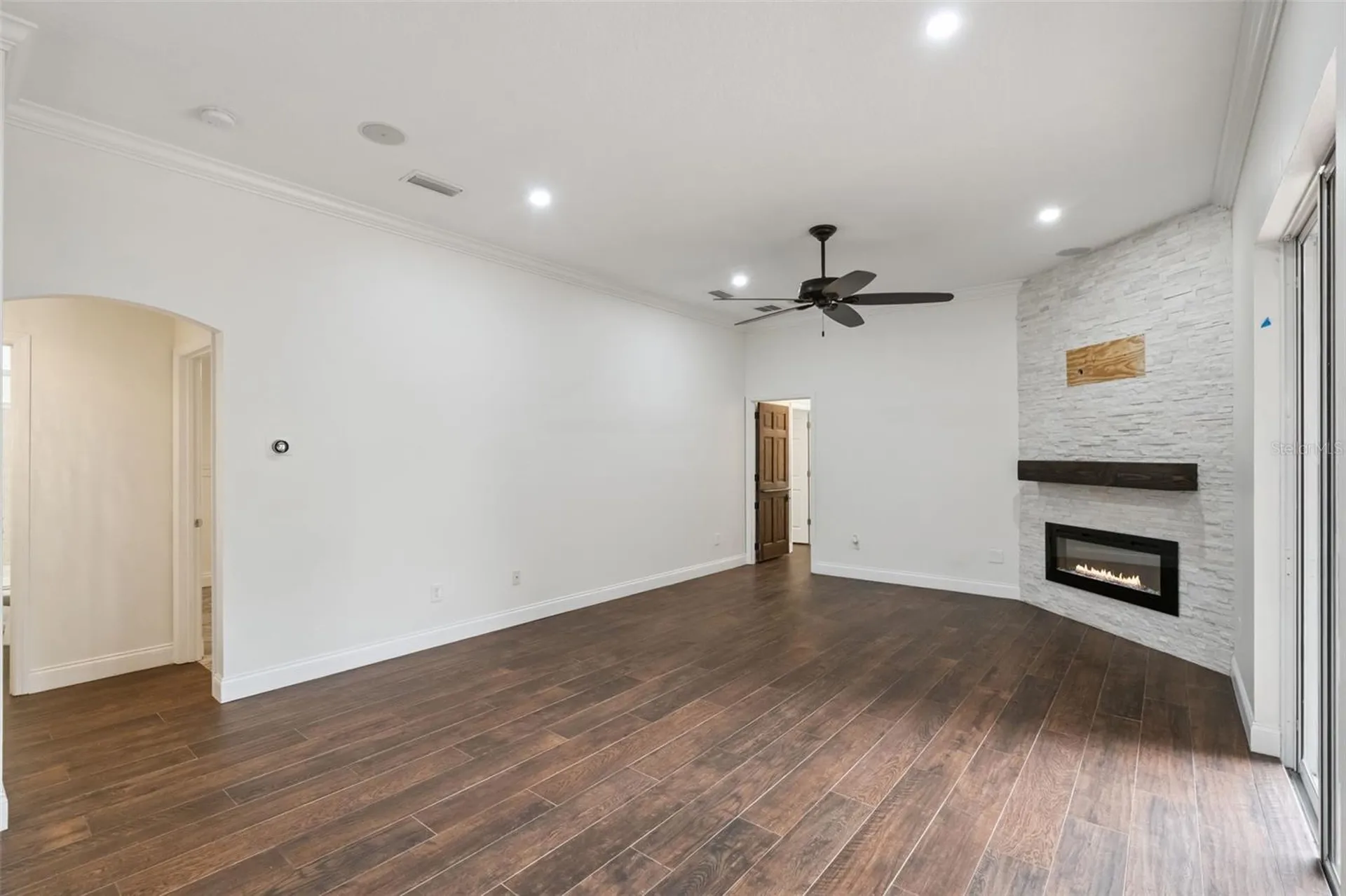 833 Rock Creek Street Apopka FL 32712