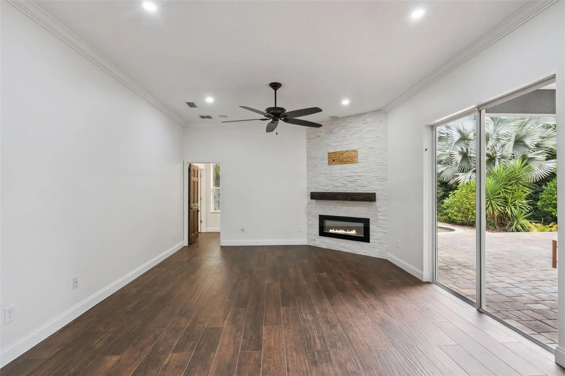 833 Rock Creek Street Apopka FL 32712