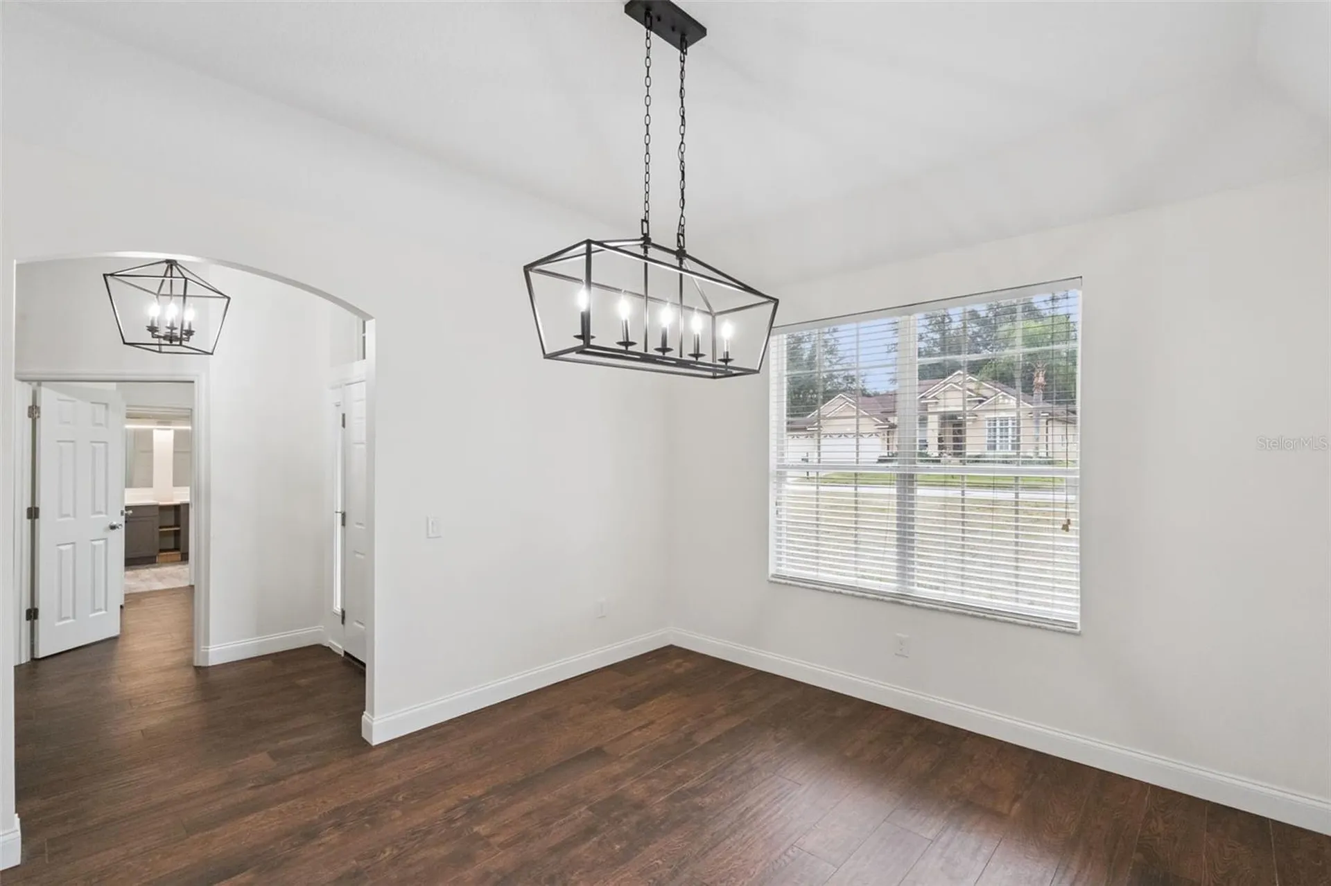 833 Rock Creek Street Apopka FL 32712