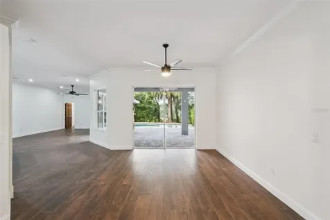 833 Rock Creek Street Apopka FL 32712