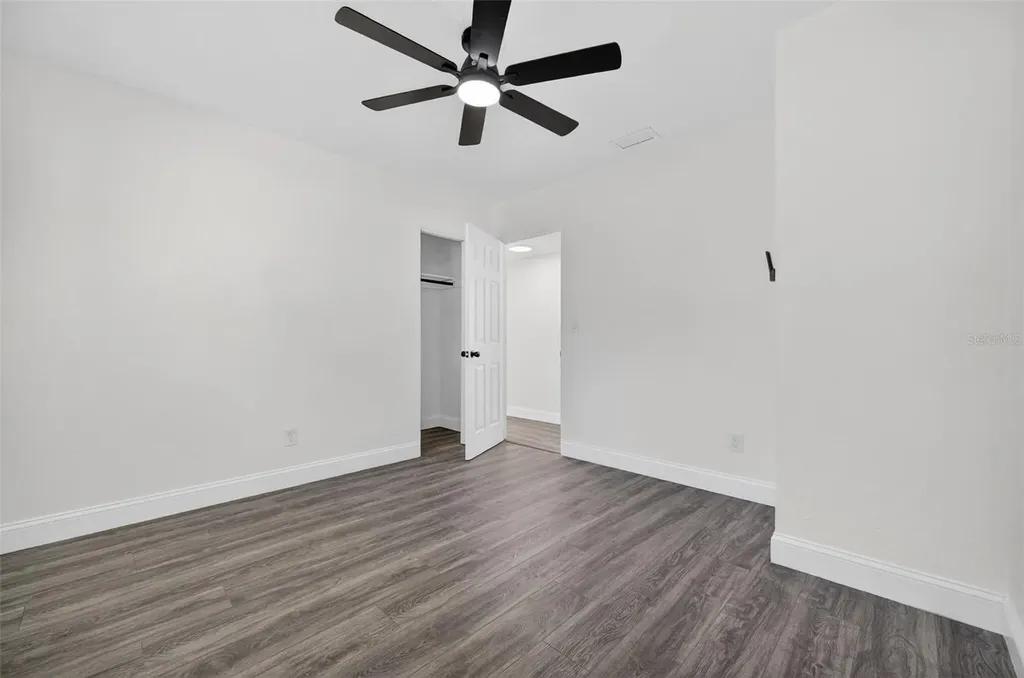 3034 Touraine Avenue Orlando FL 32812
