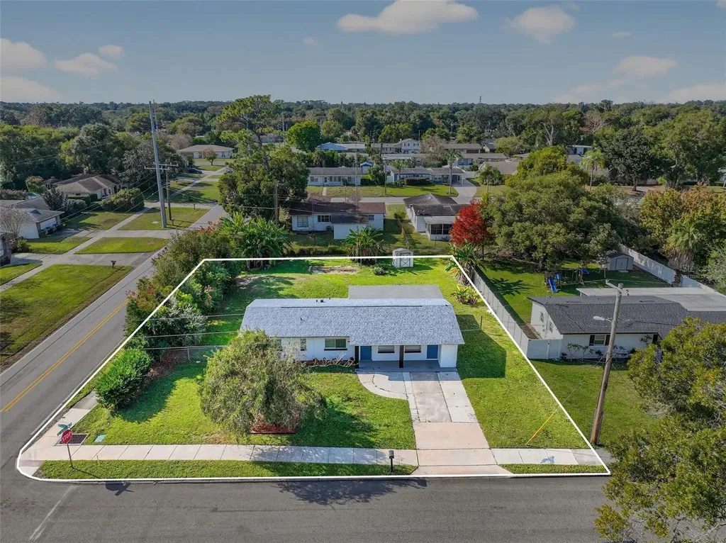 3034 Touraine Avenue Orlando FL 32812