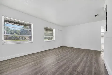 3034 Touraine Avenue Orlando FL 32812