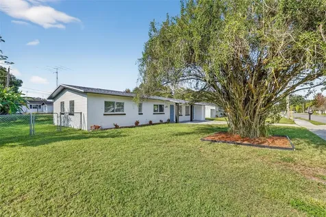 3034 Touraine Avenue Orlando FL 32812