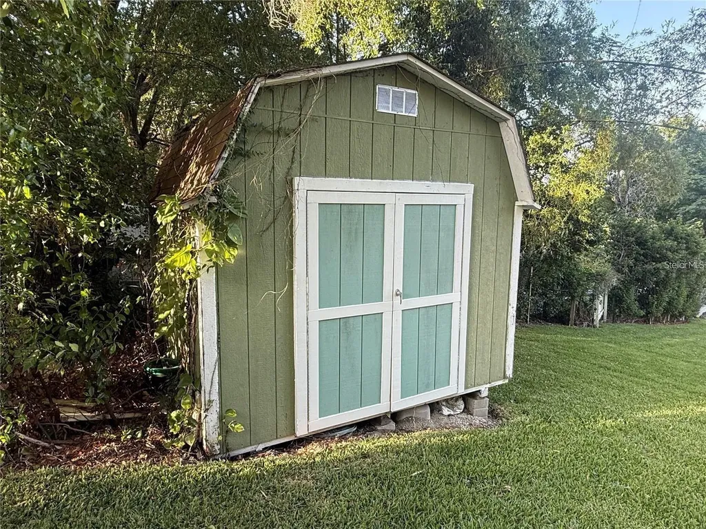 1765 Hilltop Drive Mount Dora FL 32757