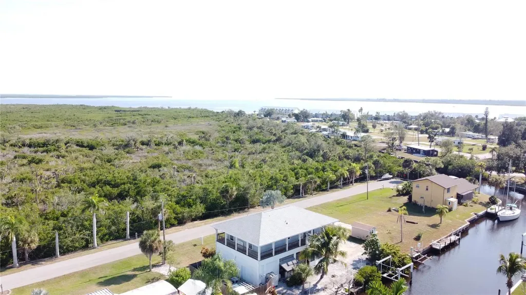 4271 Hollis Avenue Port Charlotte FL 33953