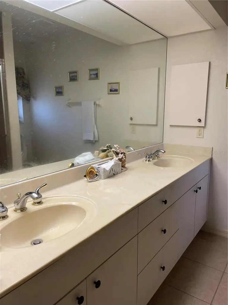 4271 Hollis Avenue Port Charlotte FL 33953