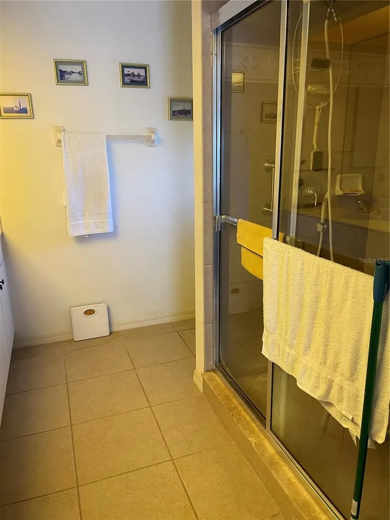 4271 Hollis Avenue Port Charlotte FL 33953