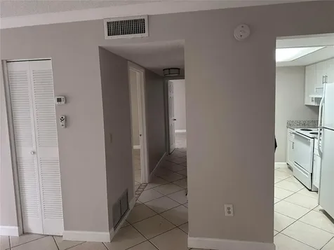 904 Lake Destiny Road Altamonte Springs FL 32714