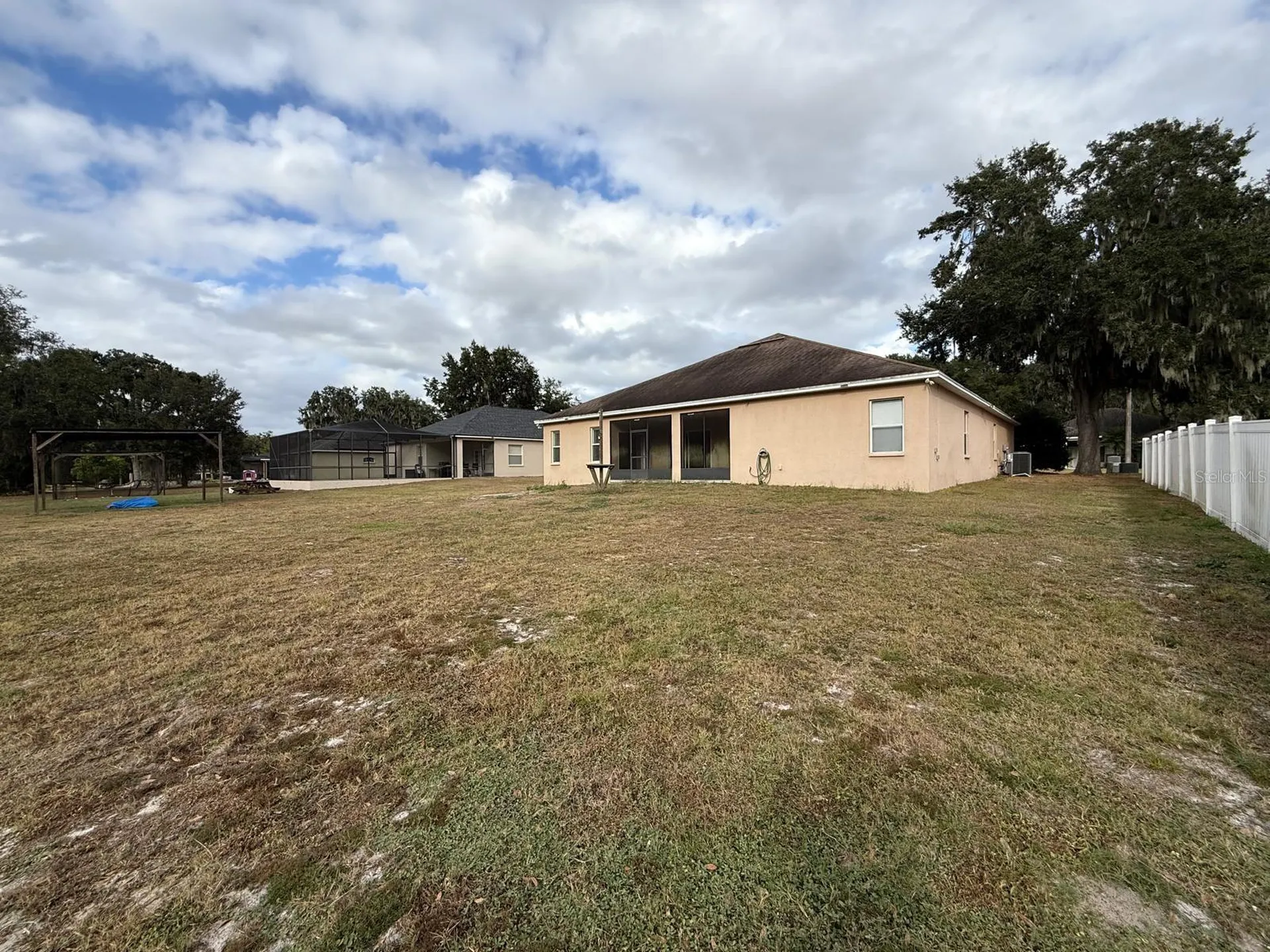 2974 Blackwater Oaks Drive Mulberry FL 33860