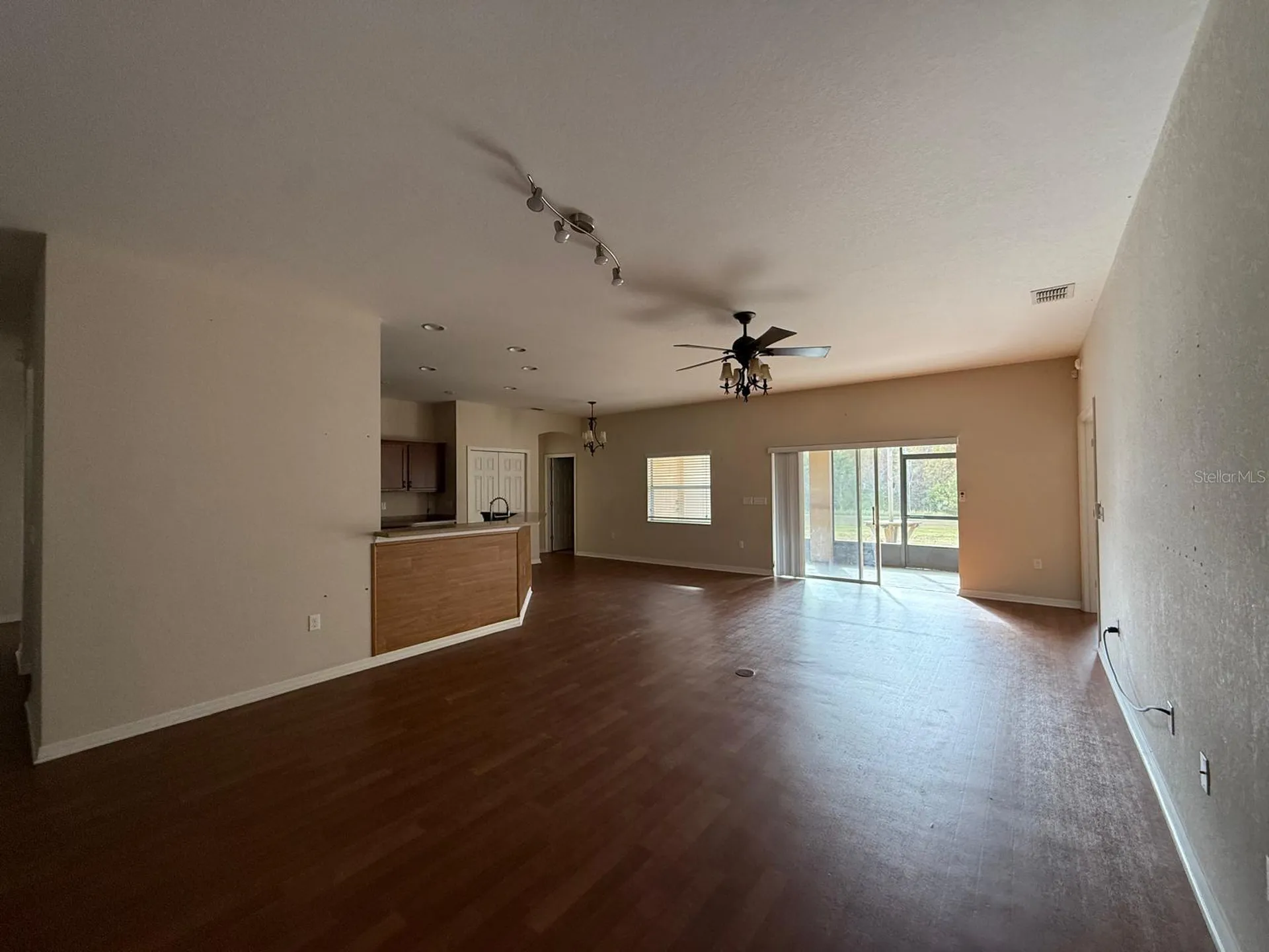 2974 Blackwater Oaks Drive Mulberry FL 33860