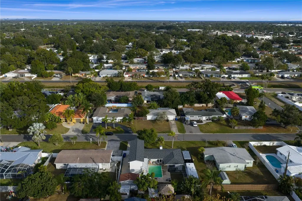 6660 17th Street N St Petersburg FL 33702