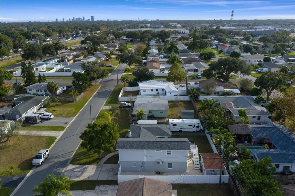 6660 17th Street N St Petersburg FL 33702