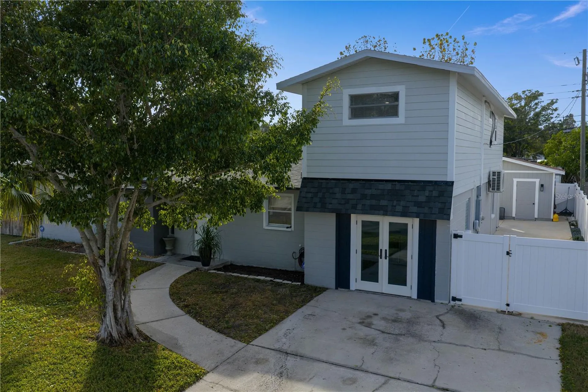 6660 17th Street N St Petersburg FL 33702