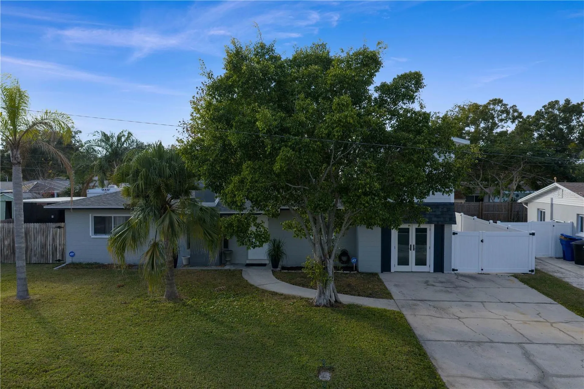 6660 17th Street N St Petersburg FL 33702
