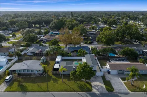 6660 17th Street N St Petersburg FL 33702