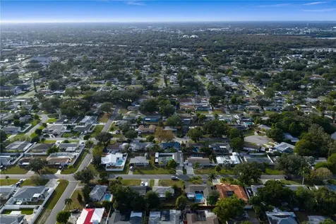 6660 17th Street N St Petersburg FL 33702