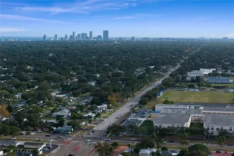 6660 17th Street N St Petersburg FL 33702