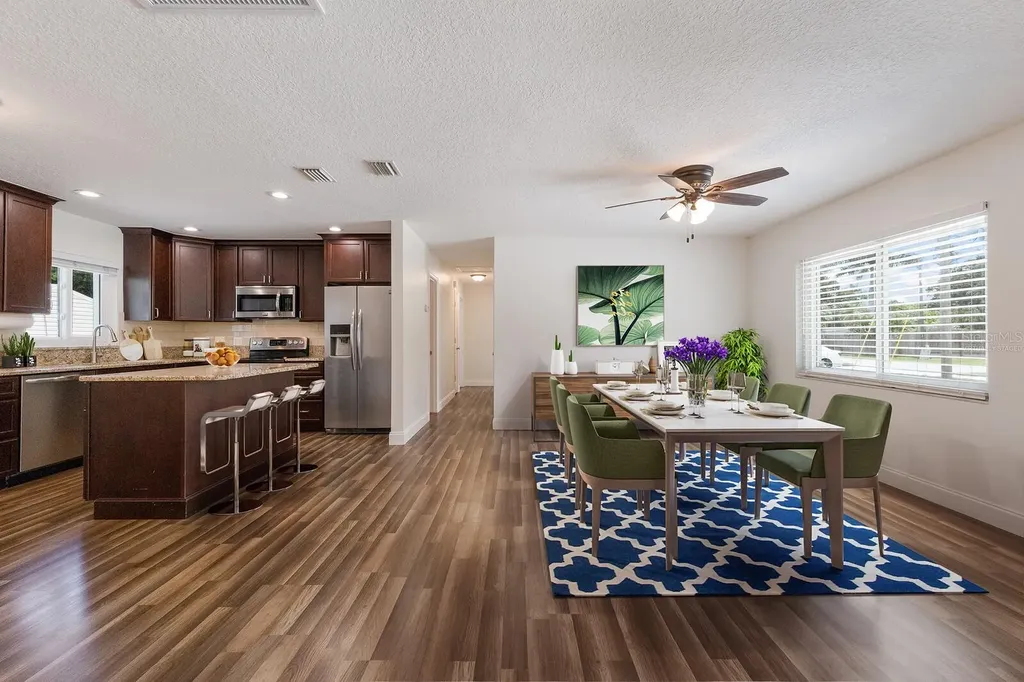 4312 3rd Avenue NW Bradenton FL 34209