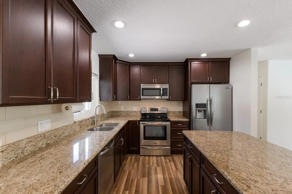 4312 3rd Avenue NW Bradenton FL 34209