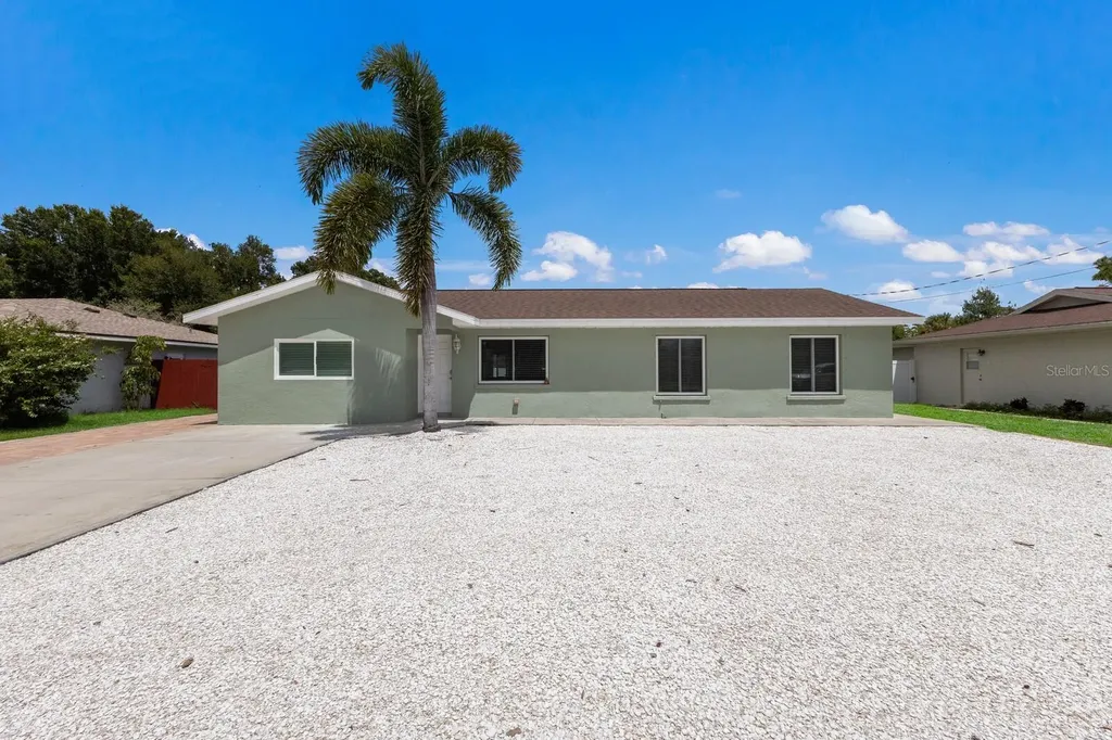 4312 3rd Avenue NW Bradenton FL 34209