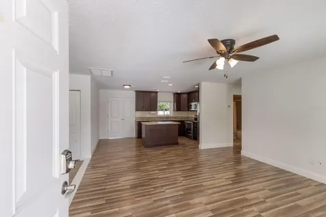 4312 3rd Avenue NW Bradenton FL 34209