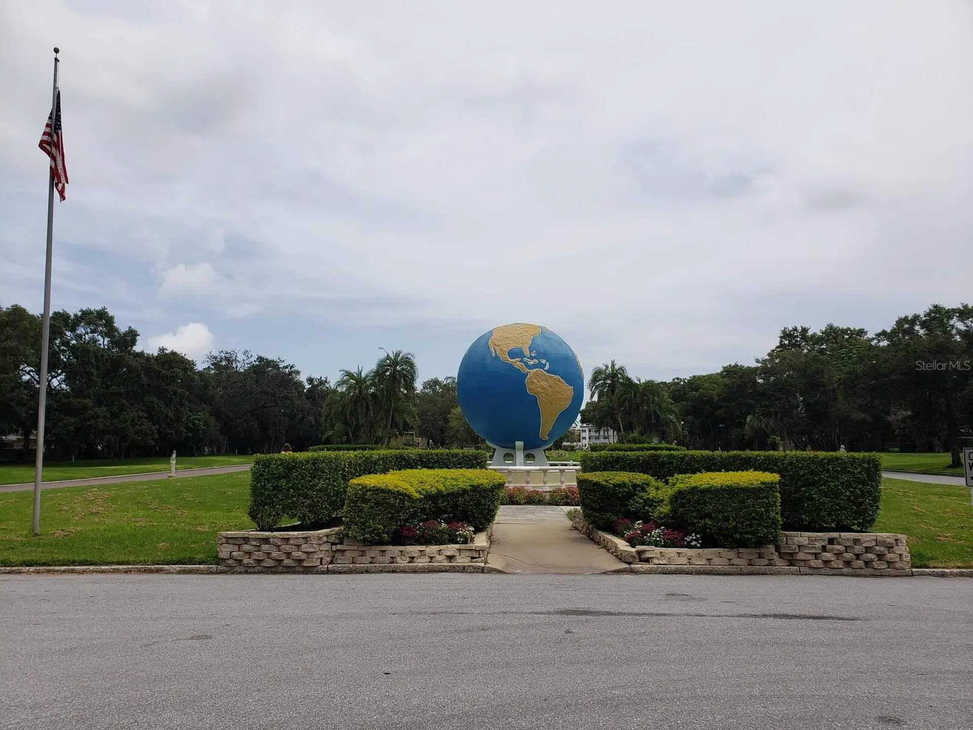 2457 Ecuadorian Way Clearwater FL 33763