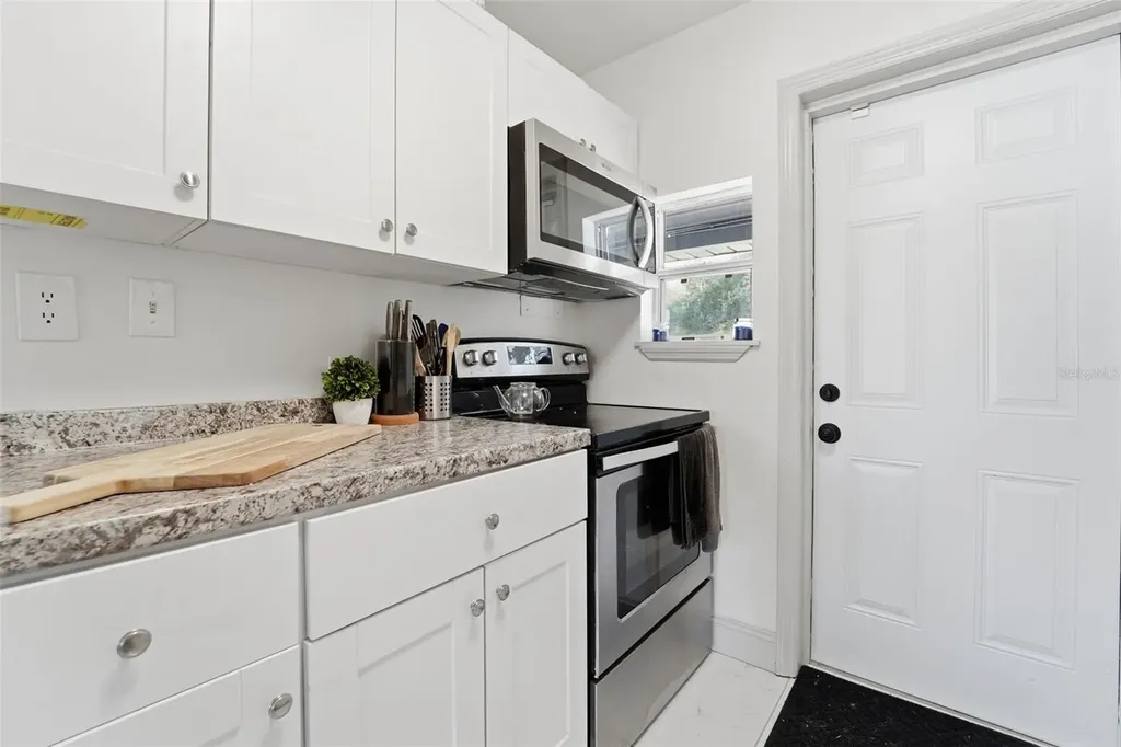 1215 Nicholson Street Clearwater FL 33755