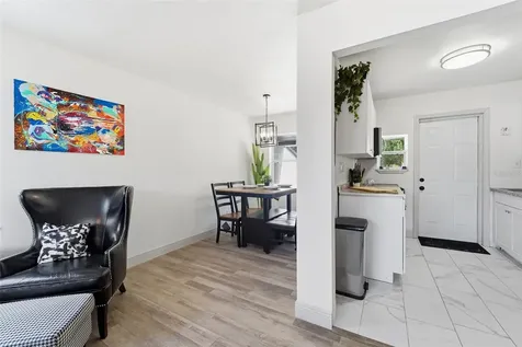 1215 Nicholson Street Clearwater FL 33755