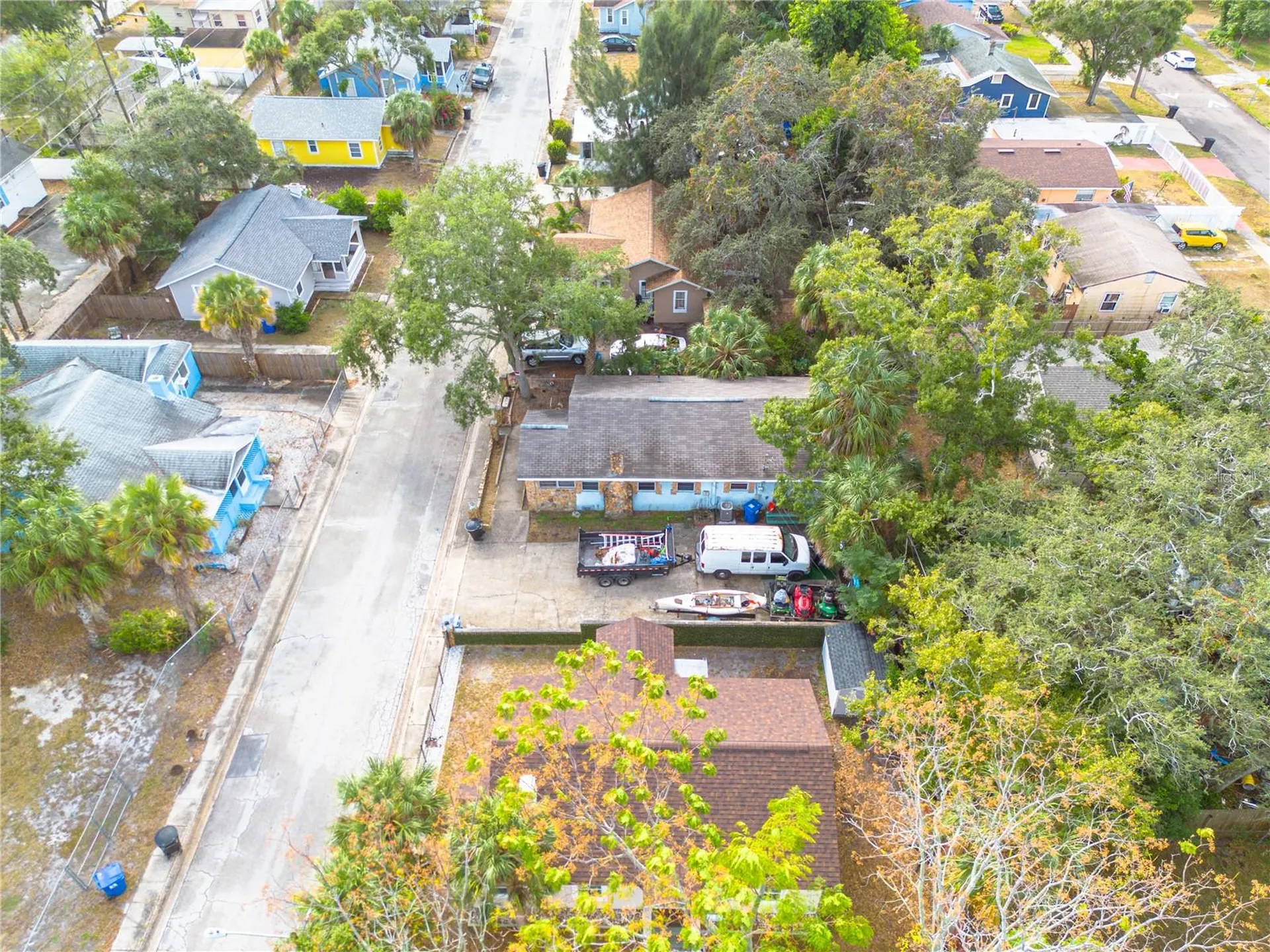 2011 Auburn Street S St Petersburg FL 33712