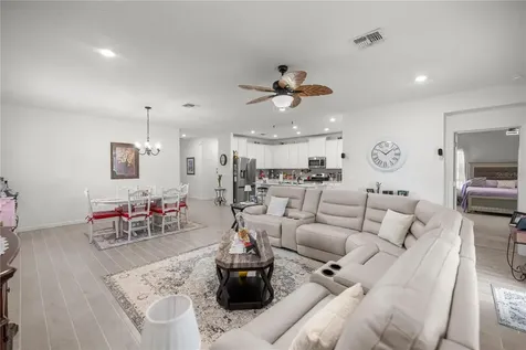 560 NW 4th Avenue Williston FL 32696