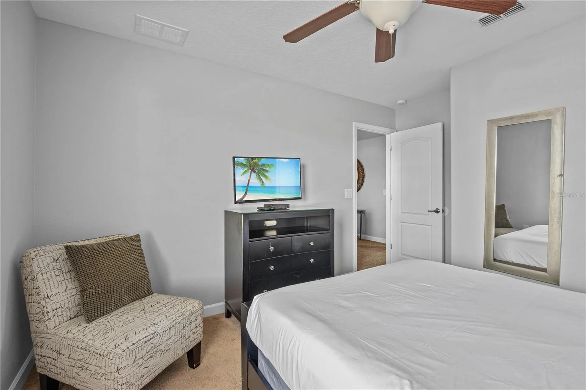9117 El Caro Lane Davenport FL 33896