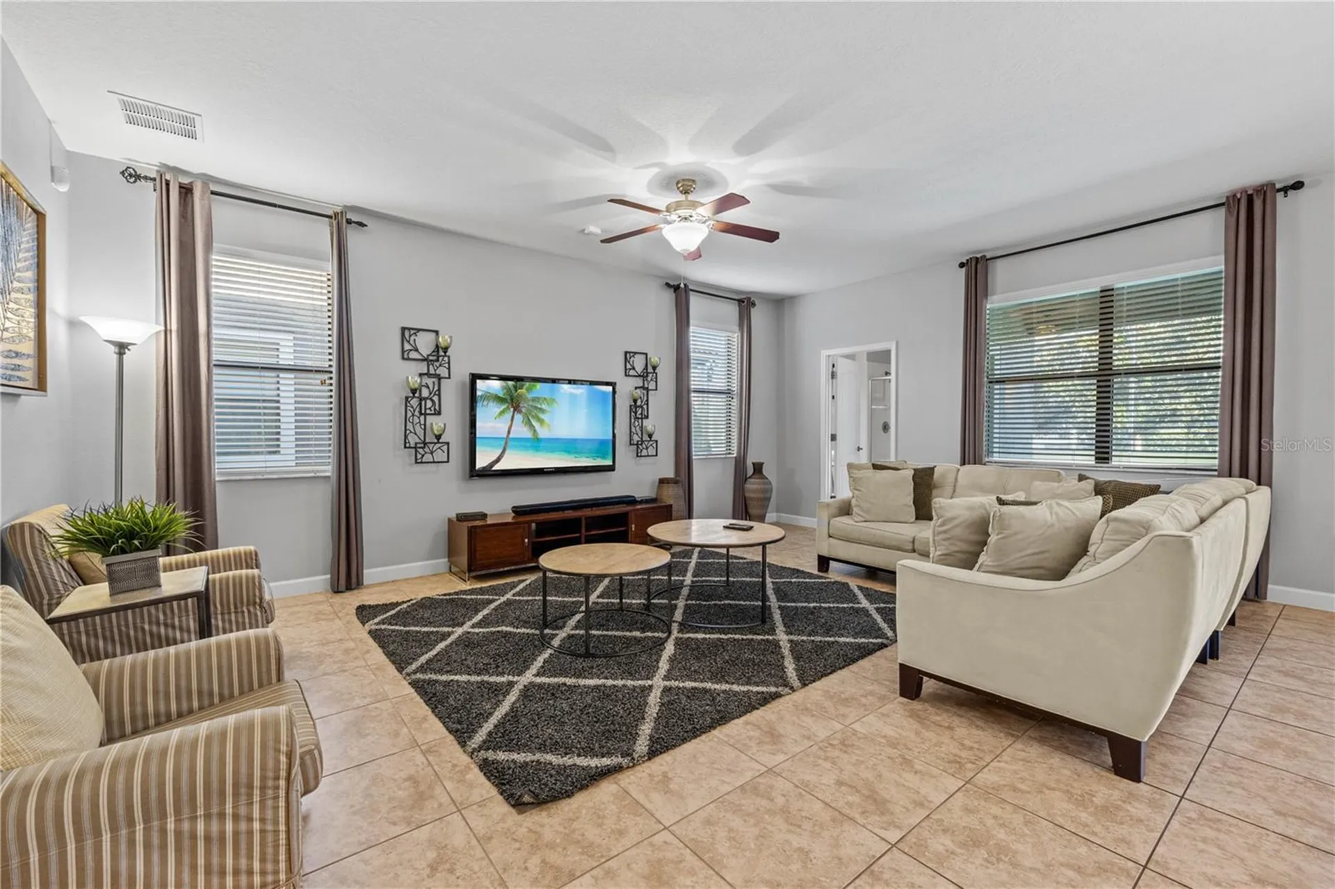 9117 El Caro Lane Davenport FL 33896