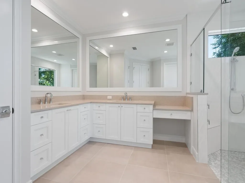 1876 Magnolia Street Sarasota FL 34239