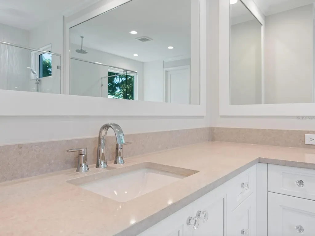 1876 Magnolia Street Sarasota FL 34239