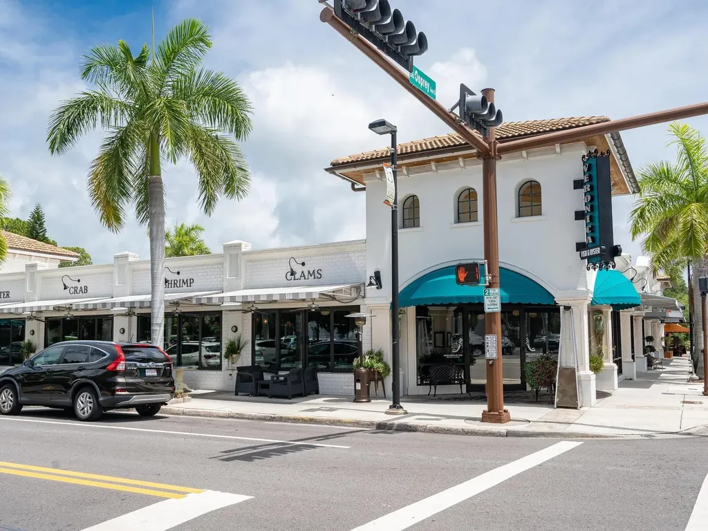 1876 Magnolia Street Sarasota FL 34239