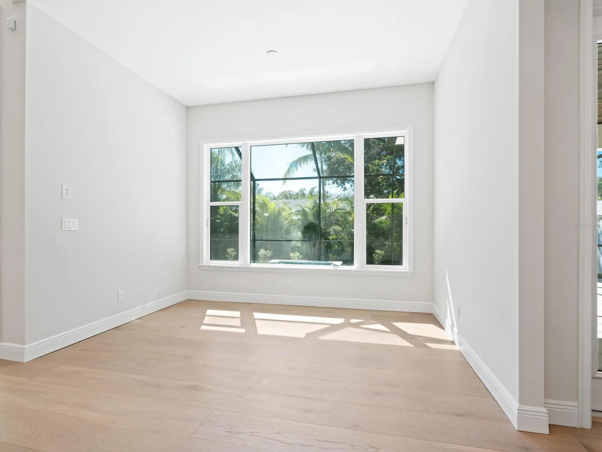 1876 Magnolia Street Sarasota FL 34239