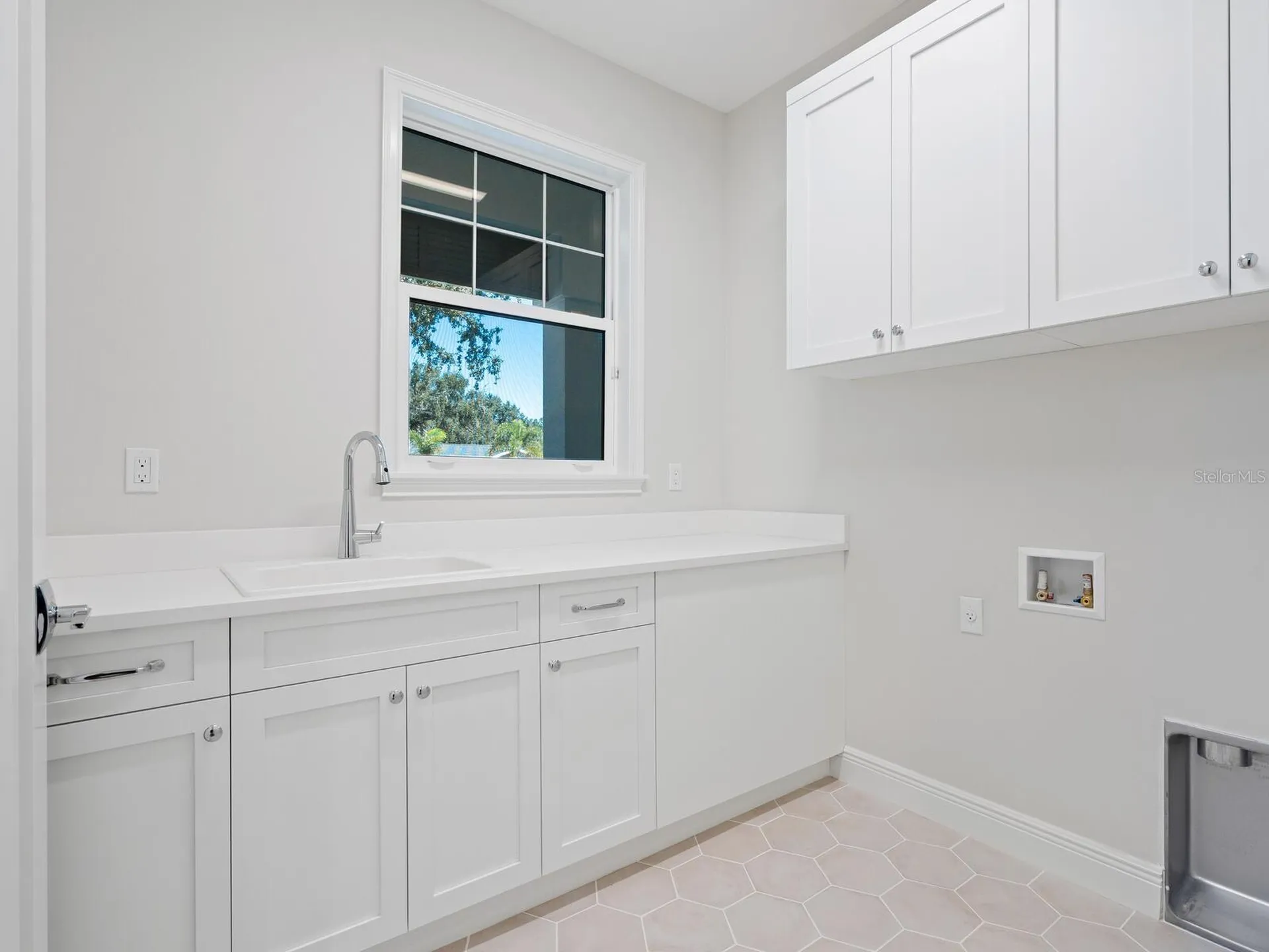 1876 Magnolia Street Sarasota FL 34239