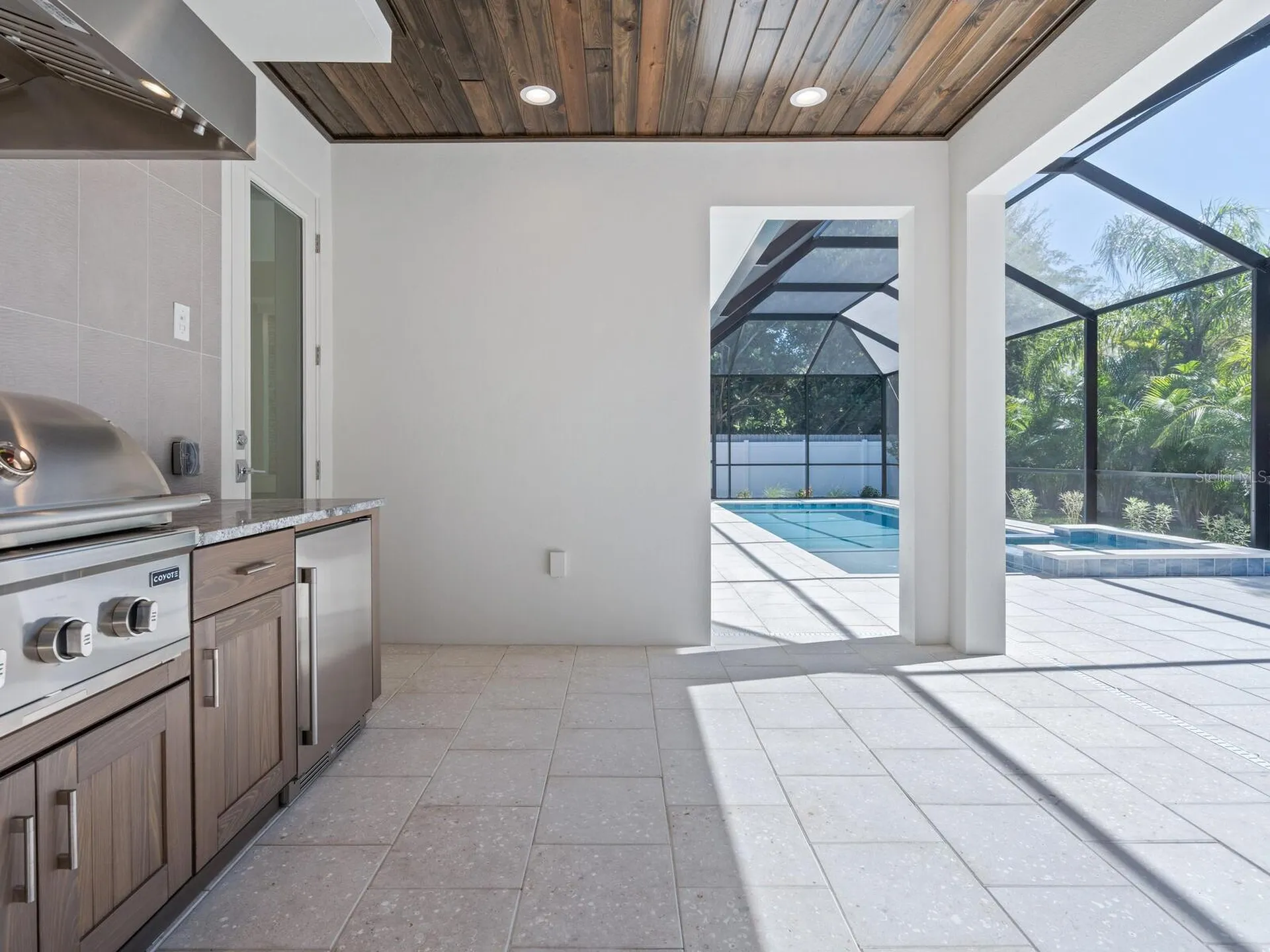 1876 Magnolia Street Sarasota FL 34239