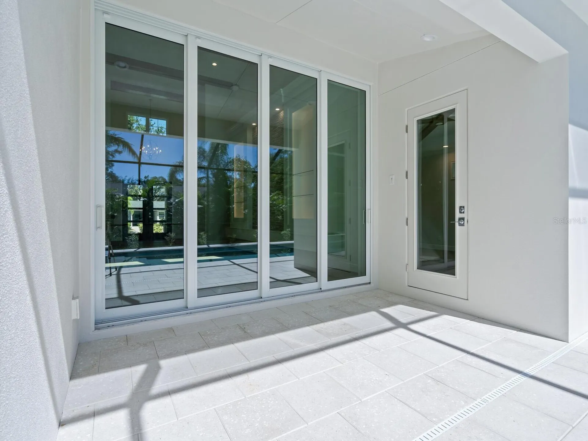 1876 Magnolia Street Sarasota FL 34239