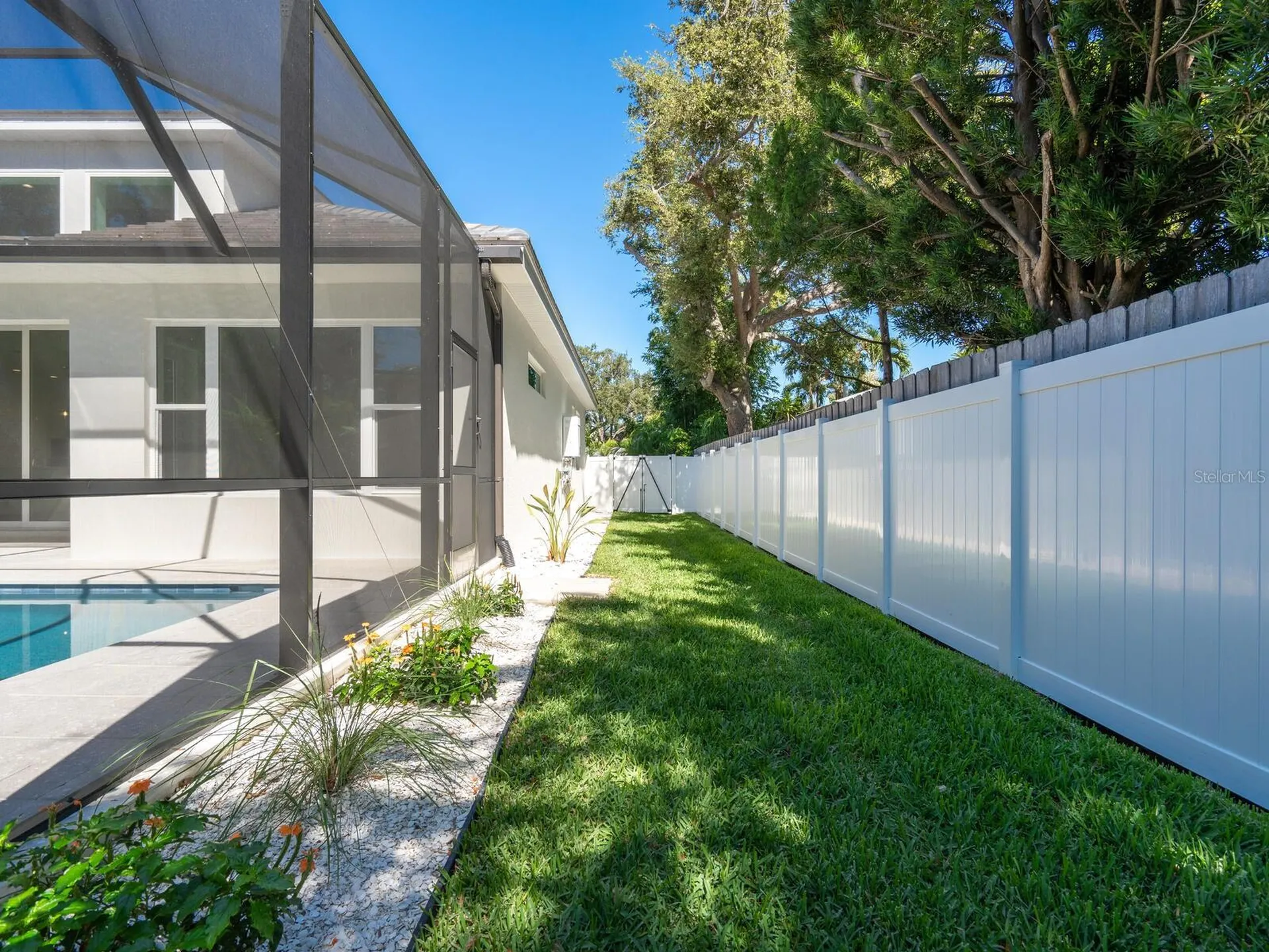 1876 Magnolia Street Sarasota FL 34239