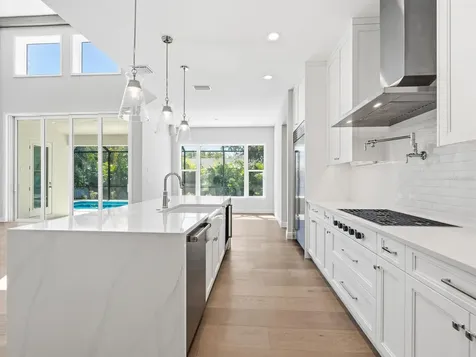 1876 Magnolia Street Sarasota FL 34239
