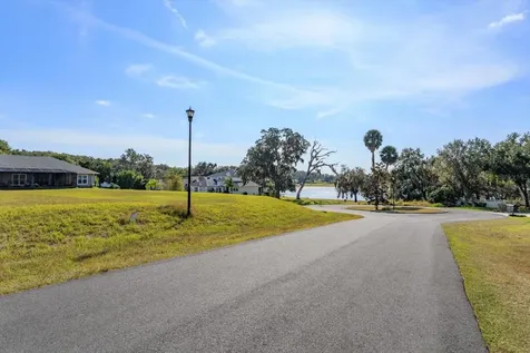 1117 Myrtle Breezes Court Fruitland Park FL 34731