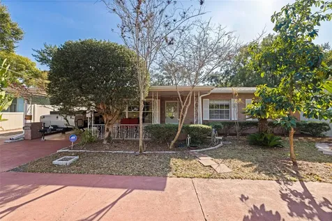1420 W Bogie Drive Tampa FL 33612